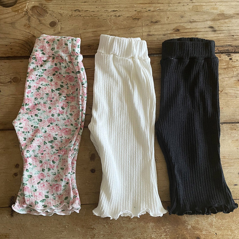 ins Han version spring summer clothing female baby inner lap pants foreign pant 100 lap trumpeter pants outside wearing boy baby pants slim fit