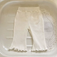 Белые штаны-клёш