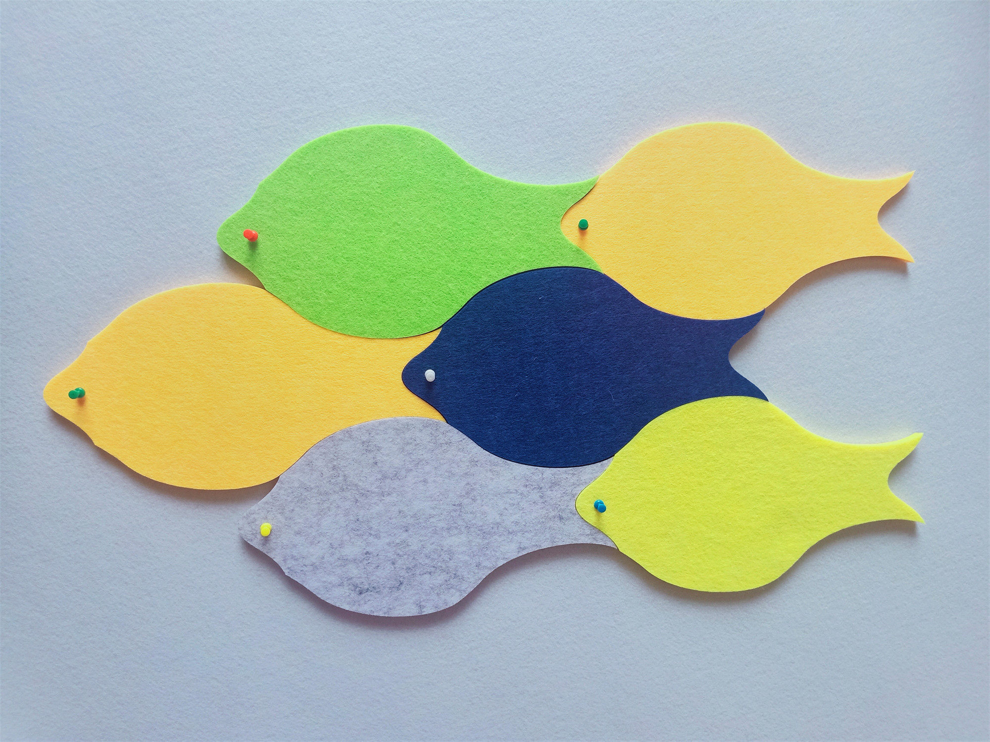 Fish swarm felt 3d Solid wall stickup idea Nordic eco-friendly modern minimalist sofa TV background wall sleeper