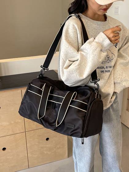 健身包男外出训练运动包手提行李袋短途旅行包女大容量防水游泳包