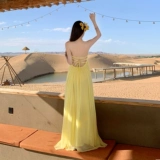 Желтый топ без лямок, длинная юбка, эффект подтяжки, с открытой спиной