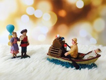 Foreign Trade Outlet European and American Fun Take Balloon Male and Mens Supporting Boat Characters and Dog Pendulum Pieces