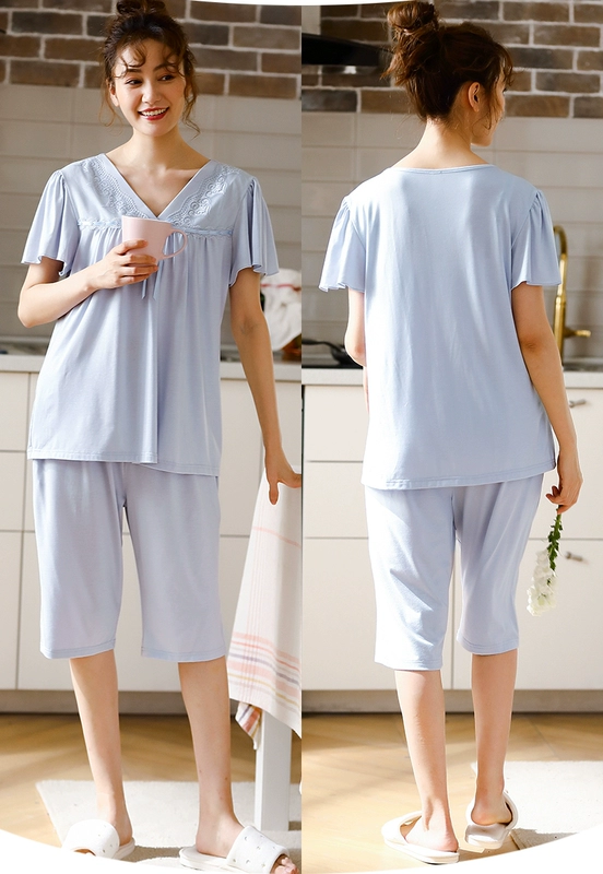 Bộ đồ ngủ phương thức phụ nữ mùa hè hai mảnh phù hợp với người trung niên và người lớn tuổi ngắn tay rộng rãi phần mỏng phụ nữ quần short dịch vụ tại nhà - Pyjama