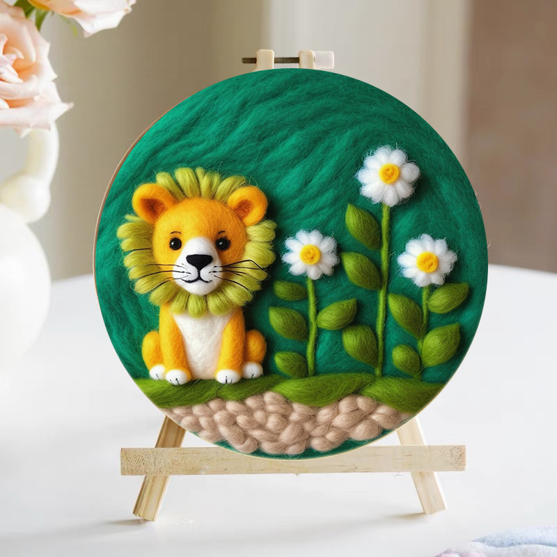 Cute Little Lion Wool Felt DIY Material Kit LAOSHU Gift Desktop Decoration Simple Home Entertainment Cute Little Lion Wool Felt DIY Material Kit LAOSHU Gift Desktop Decoration Simple Home Entertainment