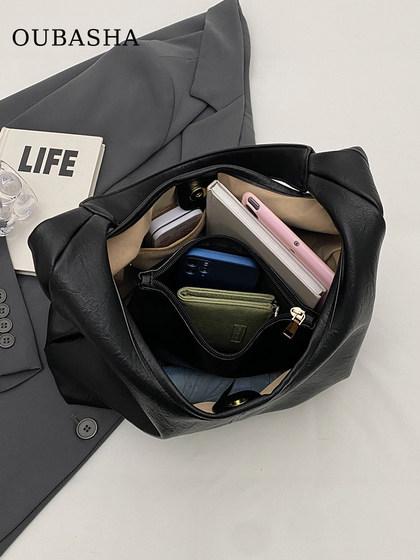 High-End Luxury Large-Capacity Bag for Women 2026 New Trendy Shoulder Bag Niche Versatile Commuter Tote Bag