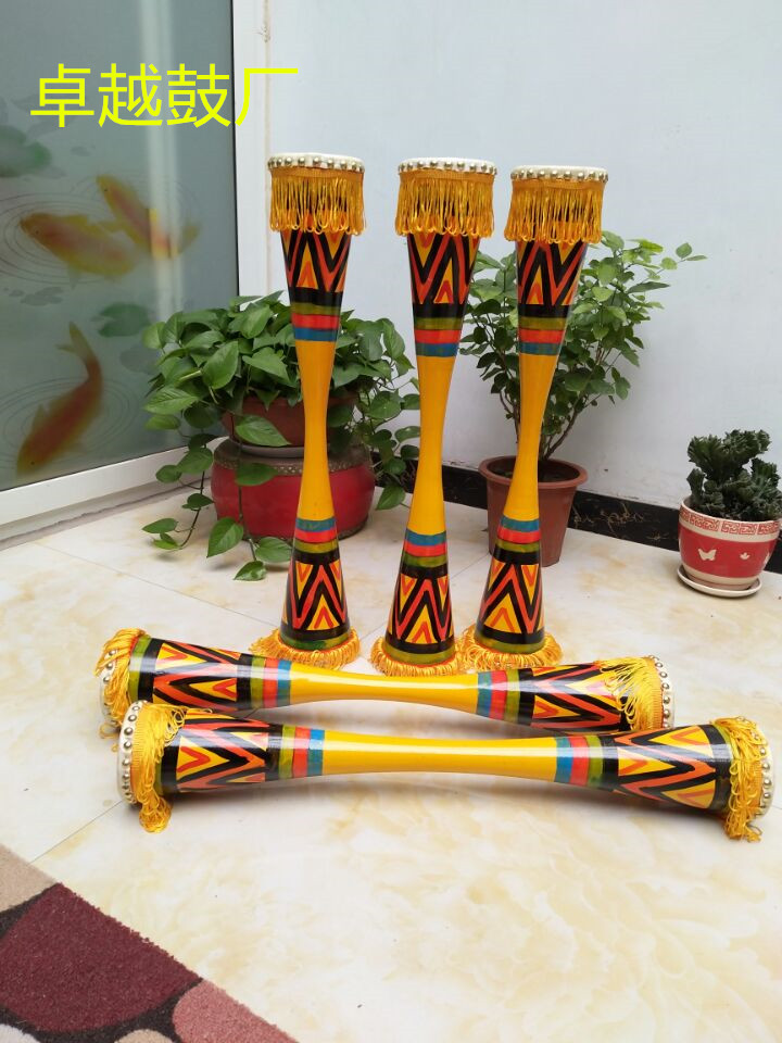 The manufacturer greatly promoted the Guangxi Yao patriarch drum Liannan ethnic dance drum thin waist drum long drum art examination drum