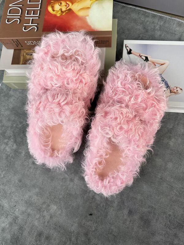 Zhaozhao's Furry Slippers for Women, High-Grade Wool Roll-Up Slip-On Slippers, Pink Thick-Soled Furry Slippers for Outdoor Wear, Spring and Summer Style Sandals