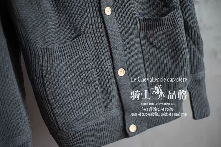 Áo len dày bằng len dày áo len nam cổ tròn bên ngoài mặc áo len thu đông áo len nam mỏng