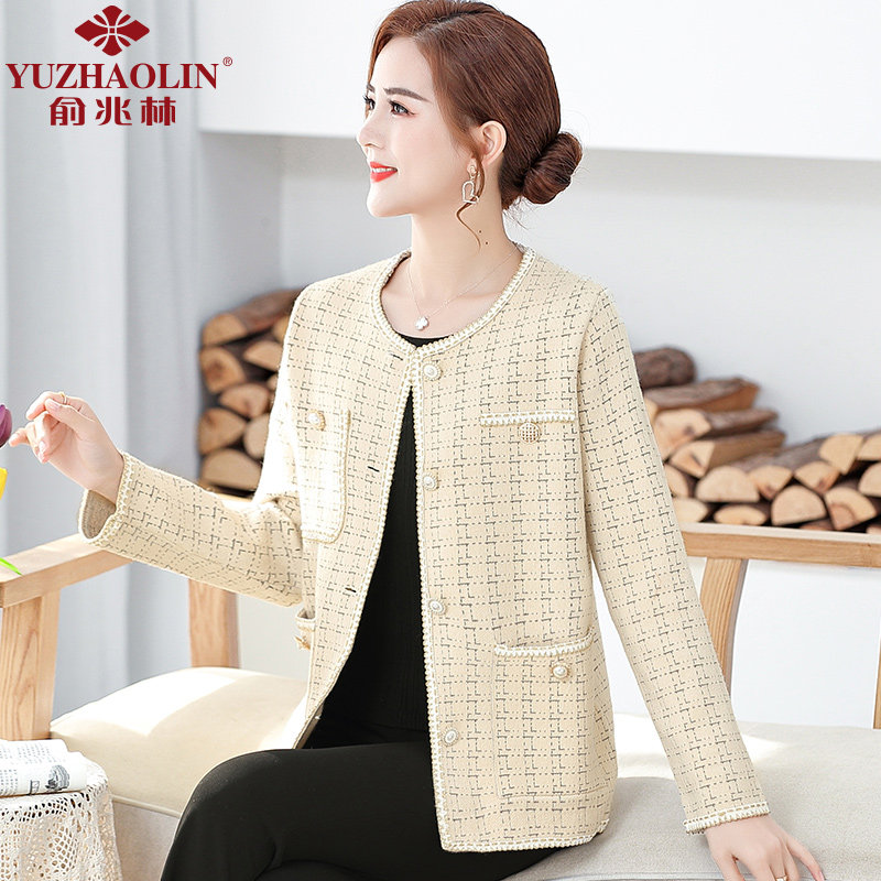 Mother Spring Clothing Little Fragrant Wind Jacket Short 2022 The new broadside The elderly woman Spring and Autumn Temperament Blouse
