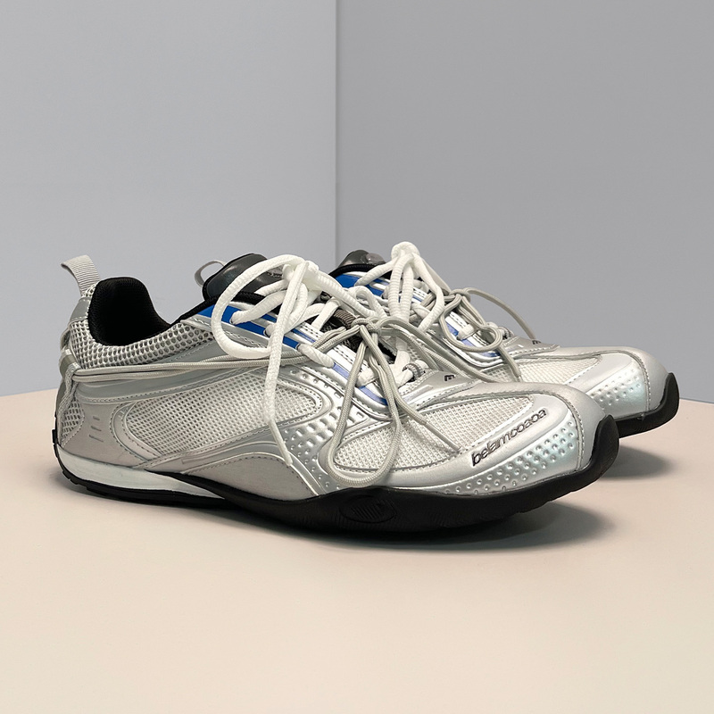 2026 Summer New Retro Running Shoes Sports Shoes Unisex Versatile Lightweight Breathable Casual Shoes Mesh German Training Shoes