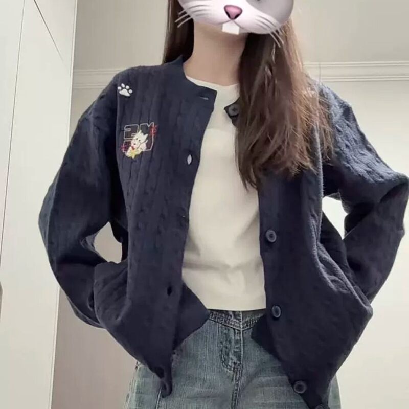Korean-Style Design Embroidered Cable Knit Sweater for Women, Early Autumn New Style, Age-Reducing, Versatile, Casual, Elegant Long-Sleeve Top Korean-Style Design Embroidered Cable Knit Sweater for Women, Early Autumn New Style, Age-Reducing, Versatile, Casual, Elegant Long-Sleeve Top