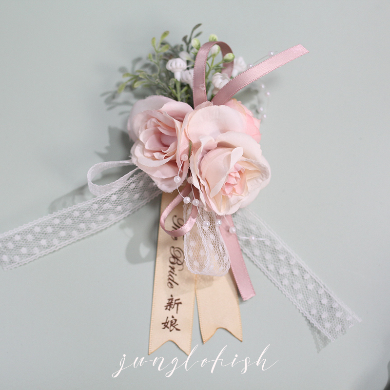 Brooch - BrideForest Department Watercolor powder bride Bridesmaid Wrist flower groom Lapel flower Sternal flower wedding ceremony External shot prop Europe and America