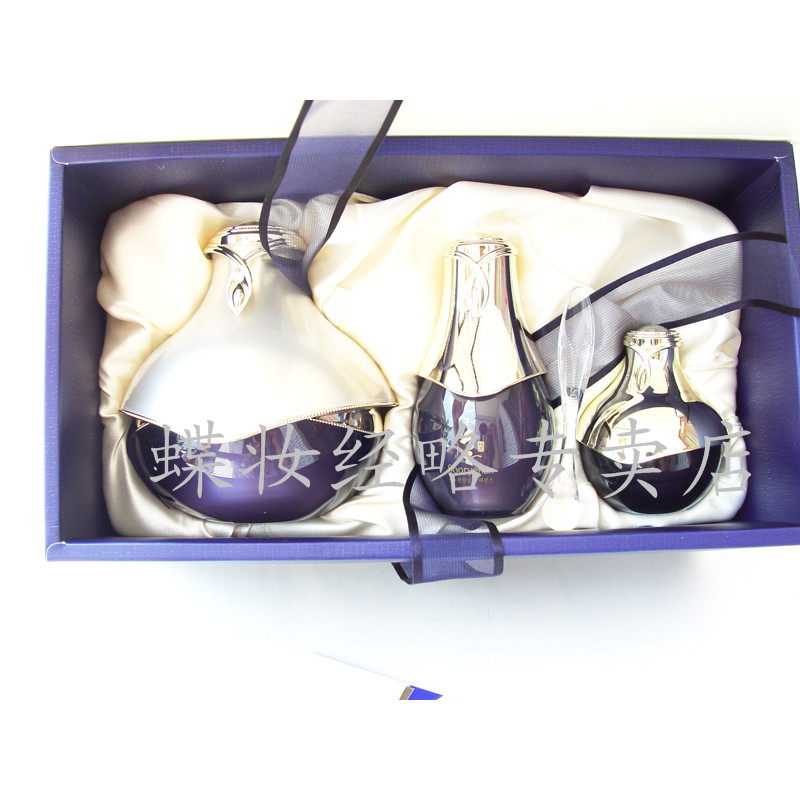 包邮蝶妆秀雅韩秀天参赋华面霜及护肤品礼盒（80ml） LG正品
