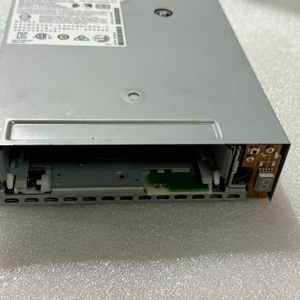 Встроенный лентопротяжный накопитель IBM SAS LTO UItrium 6-H Изображение 1