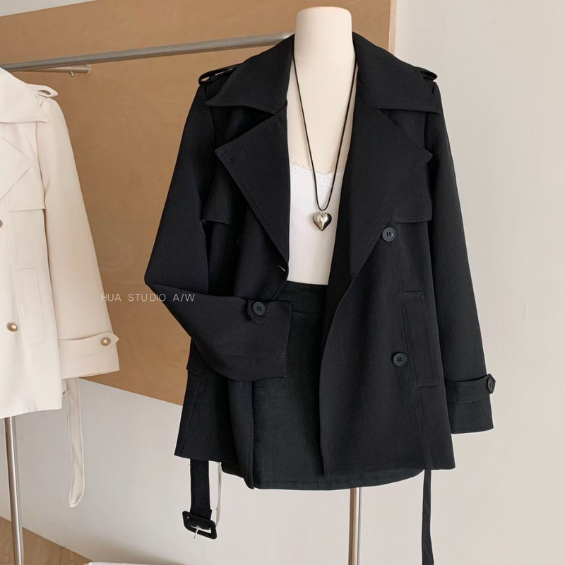 New British-Style Black Double-Breasted Trench Coat with Lapels, Lace-Up Design, and a Flattering Fit for Petite Figures, in Off-White, Elegant Short Coat for Autumn and Winter