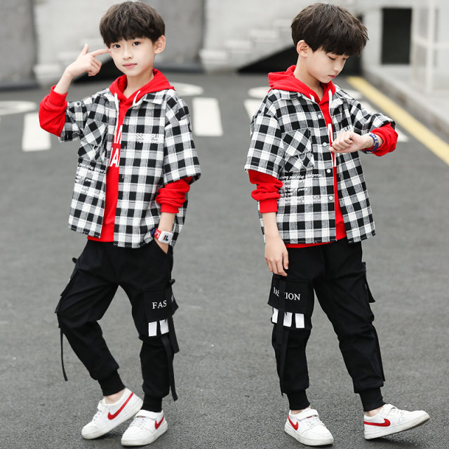 Children's clothing boys' spring suits 2021 handsome new middle-aged boys' spring and autumn leisure and western style three-piece trendy set