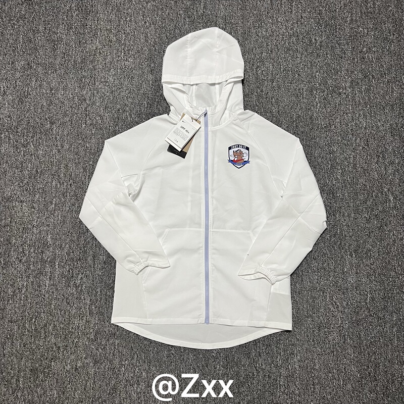 Nike Men's and Women's Spring & Fall Sun Protection Lightweight Quick-Drying Breathable Sports and Leisure Hooded Jacket Ii0478 Nike Men's and Women's Spring & Fall Sun Protection Lightweight Quick-Drying Breathable Sports and Leisure Hooded Jacket Ii0478