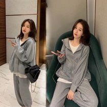 Pregnant women fashion set autumn 2021 out new Tide mom loose pregnant women leisure sports two-piece spring and autumn