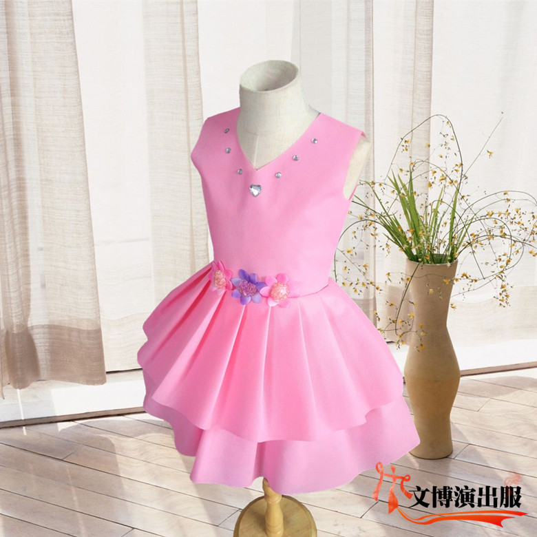 Trang phục Giáng sinh mới cho trẻ em bảo vệ môi trường thời trang trình diễn quần áo mẫu giáo tự làm váy công chúa cha mẹ-con đồ trẻ em đẹp