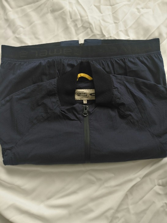 CAMEL ACTIVE Áo khoác lông cừu mỏng thương hiệu Đức áo khoác mỏng nam ngoài trời áo gió nam đơn giản và hào phóng - Cao bồi thời trang nam cao cấp	