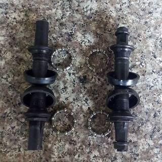 Promotional bicycle human tricycle center axle