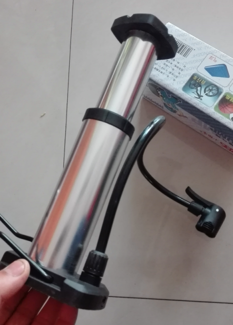 Pompe à vélo - Ref 2388641 Image 12