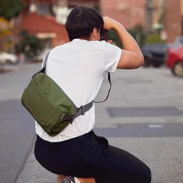 By Australia 9L Venture Sling Explorer Camera Chest Bag Large Capacity Waterproof Outdoor Single Shoulder Crossbody Bag