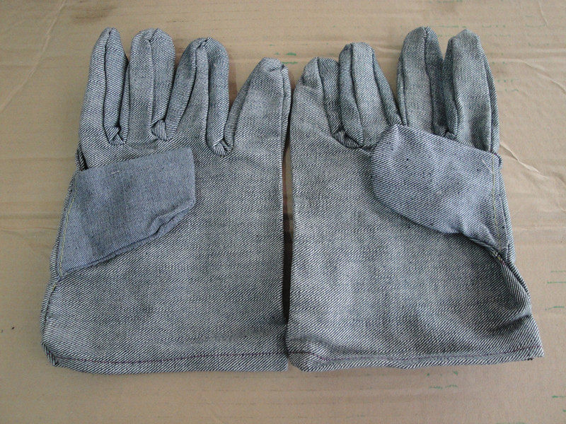 Labor Bond Denim Cloth Gloves Canvas Gloves Abrasion Resistant Thickened Electro-Welded Glove Machine Repair Gloves