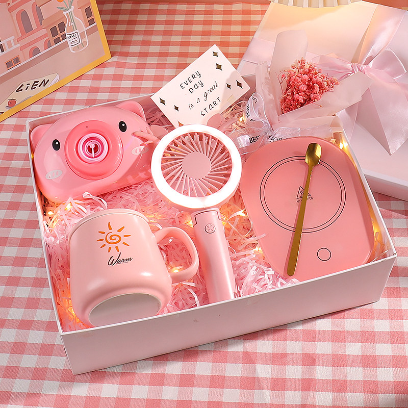 Valentine's Day birthday gift for girls, girlfriends, girls, practical and high-end sense, send girlfriend to heart-warming New Year's gift