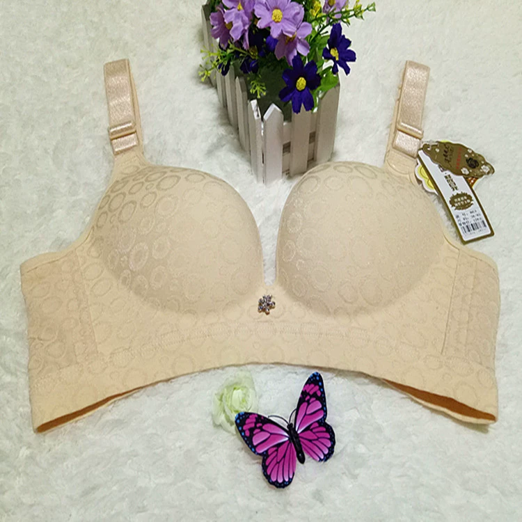 Thời trang mới nữ hoàng jacquard nửa mảnh kích thước lớn đồ lót liền mạch không có vòng thép thoải mái thoáng khí thu thập áo ngực mỏng