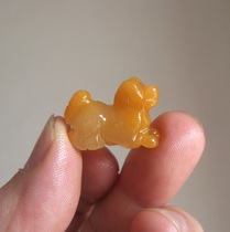 Natural old yellow dragon jade dog pendant topaz zodiac dog pendant new three-dimensional topaz dog pendant topaz puppy necklace