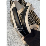 Демисезонная портативная вместительная и большая сумка через плечо