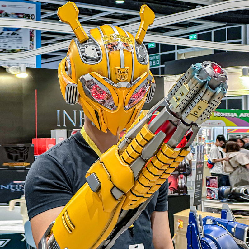 Supermodel Anime Killerbody Qian Shi Mecha Transformers Bumblebee Wearable Hand Cannon Voice Control