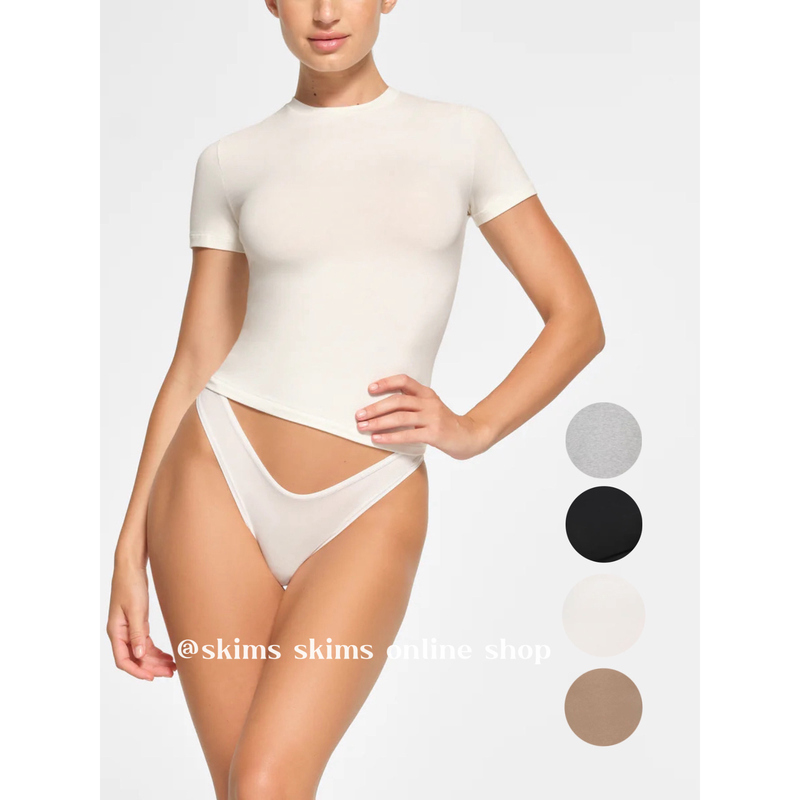 Now Available|Skims Kardashian Style Yi Mengling Xiangxiu Basic Round Neck Short Sleeve Stretchy Fitted Regular Shoulder T-Shirt Top Now Available|Skims Kardashian Style Yi Mengling Xiangxiu Basic Round Neck Short Sleeve Stretchy Fitted Regular Shoulder T-Shirt Top