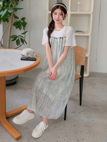 Maternity Dress 2026 New Summer Korean Style Fashion Age-Reducing Two-Piece Spliced Suspender Dress Loose Maternity Wear — 2