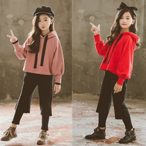 Large childrens clothing autumn and winter children suit 2022 new foreign air Han version online red girl sports plus suede thickened two-piece set
