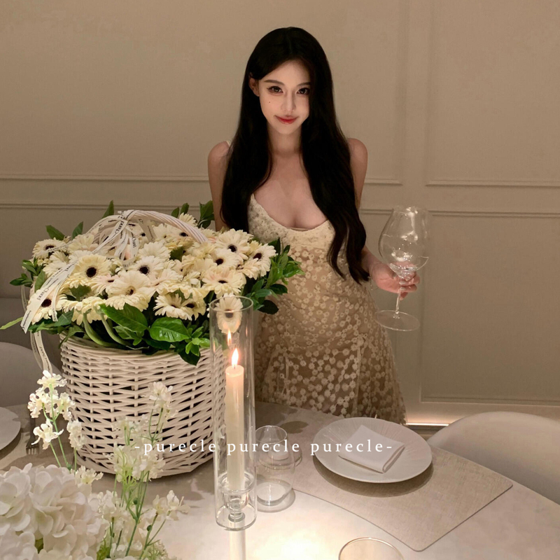 French-Style Spaghetti Strap Dress for Women, Elegant Jacquard Birthday Dress, Formal Dress with Large Skirt and Waist-Cinching Princess Dress French-Style Spaghetti Strap Dress for Women, Elegant Jacquard Birthday Dress, Formal Dress with Large Skirt and Waist-Cinching Princess Dress