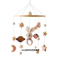 Кролик, игрушка на кроватку