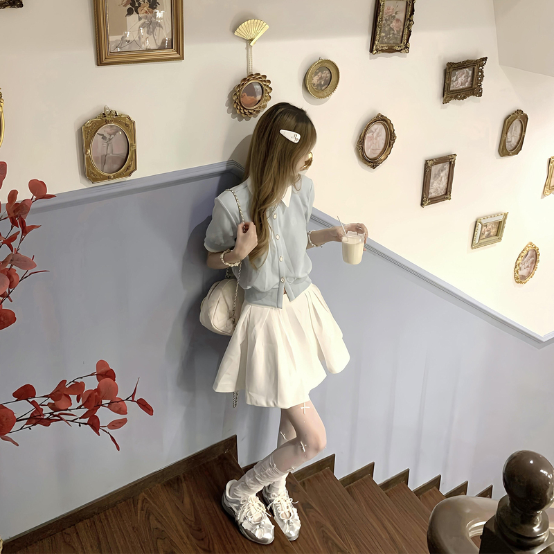 A Complete Set of Korean-Style College-Style Outfits, a Popular Summer Style with a Sweet Girly Feel, a Short-Sleeved Top and a Skirt Two-Piece Set A Complete Set of Korean-Style College-Style Outfits, a Popular Summer Style with a Sweet Girly Feel, a Short-Sleeved Top and a Skirt Two-Piece Set