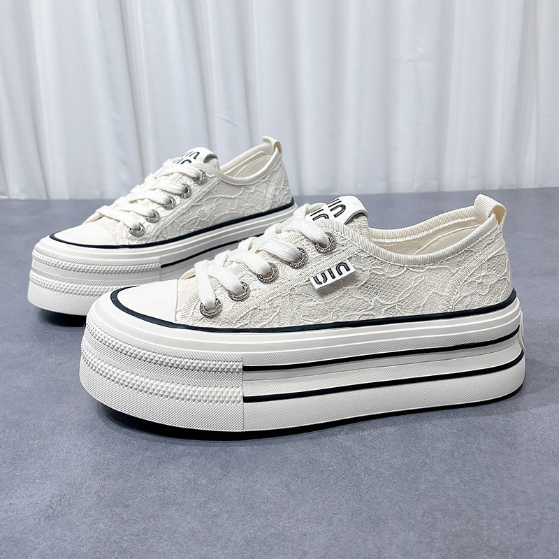 Summer Breathable Lace Mesh Thick-Soled Sneakers for Women 2026 New Style Chanel-Inspired Casual Versatile Lightweight White Shoes