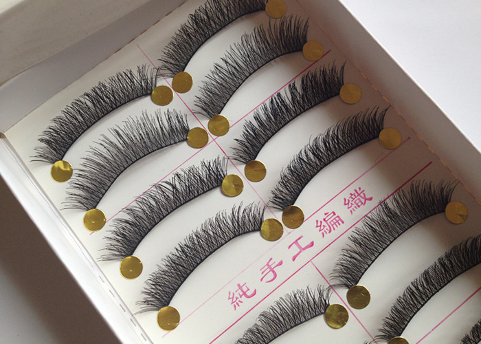 Đài Loan handmade lông mi giả trên lông mi dài tự nhiên dày phần 4 hộp đêm trang điểm nude trang điểm studio gel kích mí the face shop