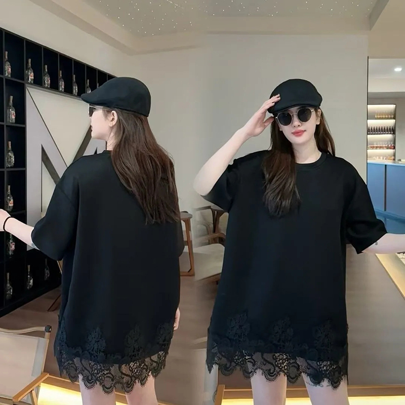 Plus-Size Women's Summer Stylish Lace-Trimmed Hem T-Shirt, Mid-Length, Large Size, Versatile Solid Color Top