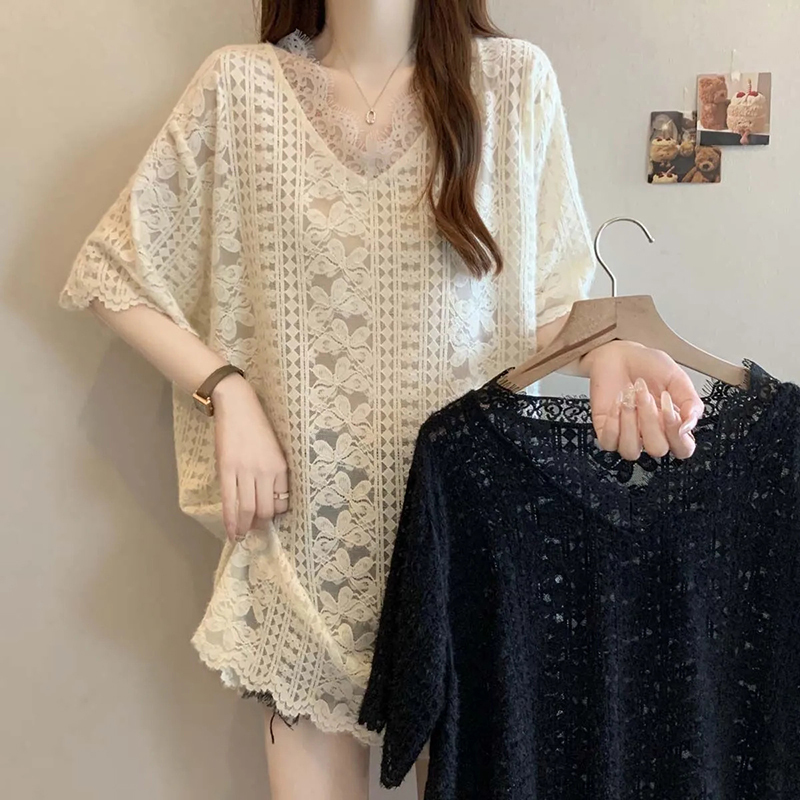 Extra Large Size 150kg Lace Blouse for Women, Korean Style, Summer Mid-Length, Loose Fit, Slimming, Lace Trim, Short-Sleeve Top, Trendy Extra Large Size 150kg Lace Blouse for Women, Korean Style, Summer Mid-Length, Loose Fit, Slimming, Lace Trim, Short-Sleeve Top, Trendy
