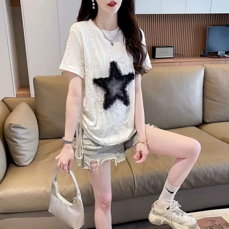 Designed with a Sense of Style, This Short-Sleeve T-Shirt Features Ripped and Patchwork Details. 150kg Large Size Summer Top with Star Drawstring Design and Round Neck for Women