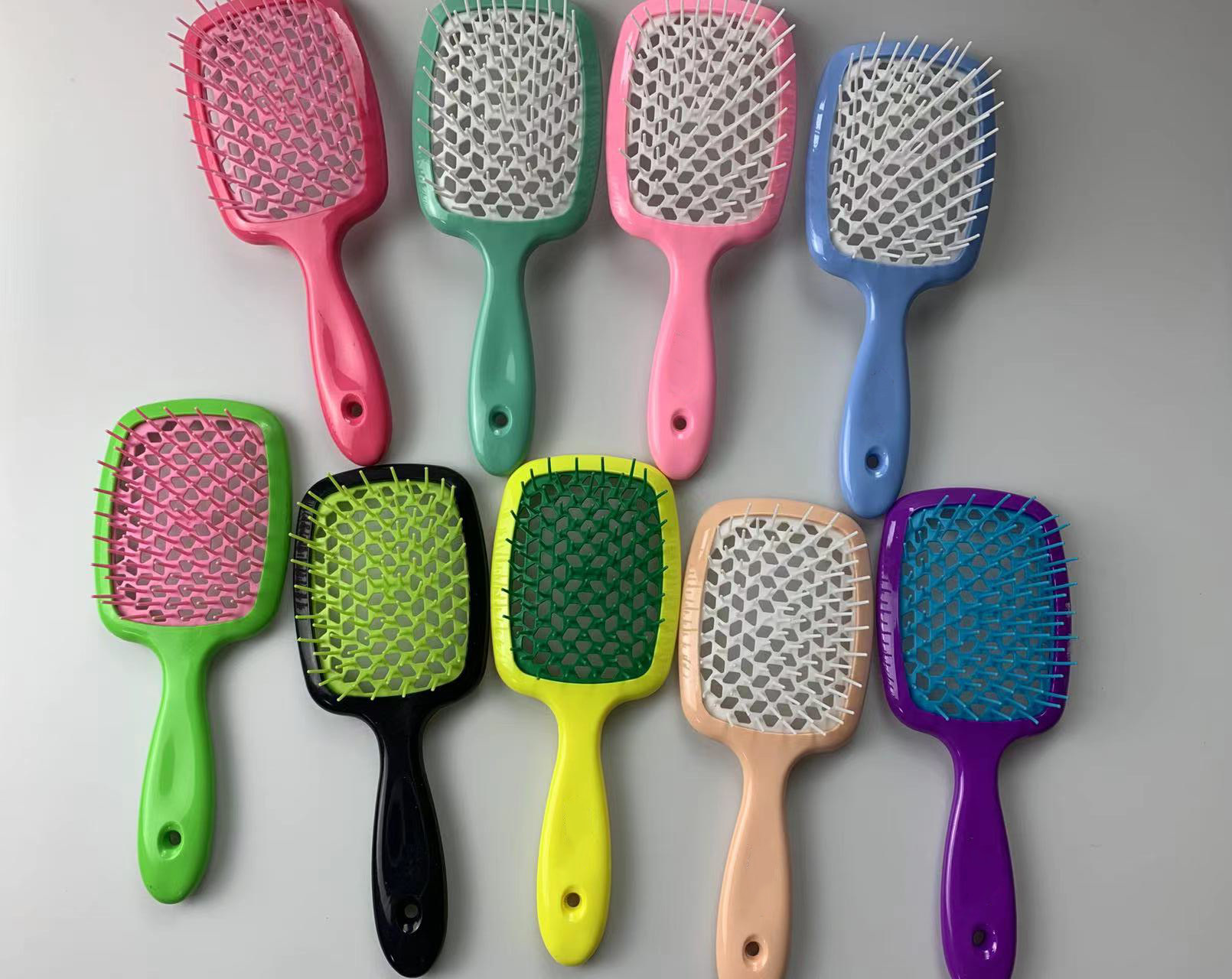 Hollow comb lady household cushion anti-static fluffy mesh shape large student scalp cleaning direct sales