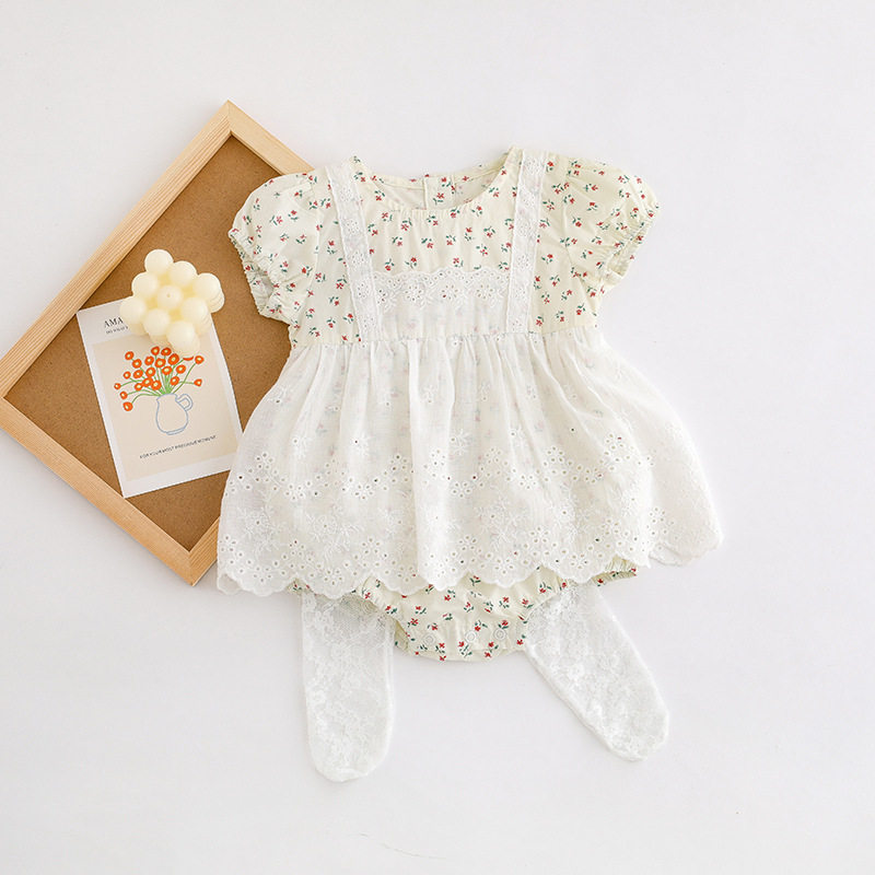 Ins Korean version of summer baby fake two pieces floral romper foreign style triangle bag fart clothing female baby jumpsuit 1
