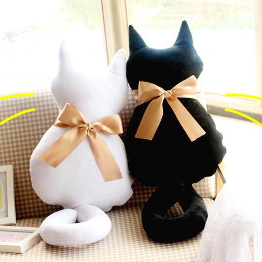 Joyful Song of 2 Shinoshino Prince Moon with the Back Movie Kitty Pillow Black Cat Paparazzi Wool Suede Toy Kitty Doll