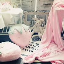 Sweet and soft cotton with lovely strawberries large size Pillow Close To Pillow Multipurpose Air Conditioning Blanket Blankets Afternoon Nap Blankets