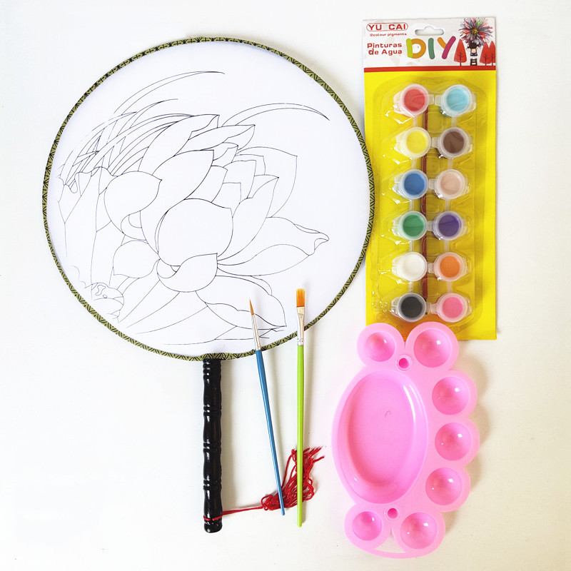 Round fan fine brush lotus hand-painted diy activity coloring group fan black and white line draft fan material package parent-child activity salon