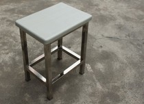 Stainless steel stool square stool plastic stool surface factory workshop stool school etc. Assembly line stool laboratory small square stool